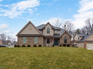 20424 Scotch Pine Way, Strongsville, OH