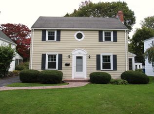 66 Torrington Dr, Rochester, NY 14618