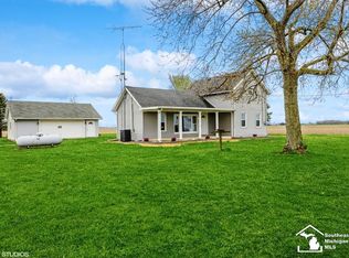 9727 Lipp Hwy, Riga, MI 49276