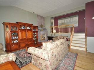 36 Nomahegan Ct, Cranford, NJ 07016