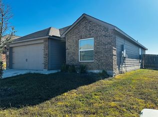 18501 Quiet Range Dr, Elgin, TX 78621