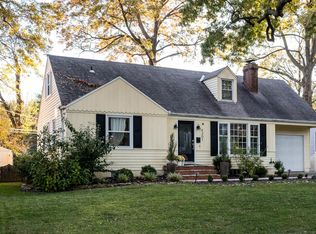 4301 W 71st St, Prairie Village, KS 66208