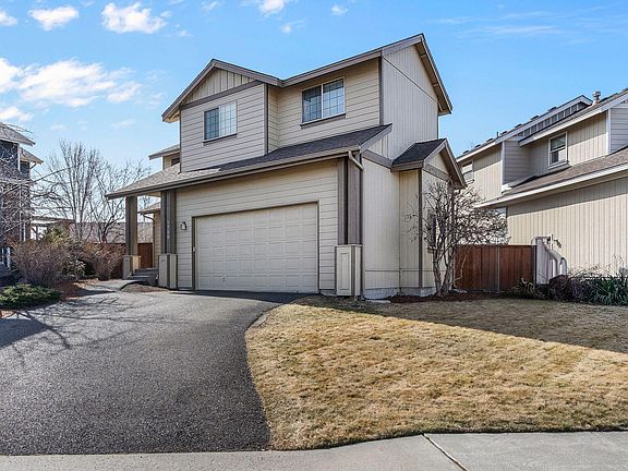 4th image of 1758 NW Kingwood Pl