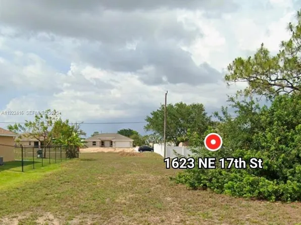 1623 NE 17th St, Cape Coral, FL 33909