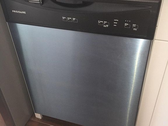 New dishwasher