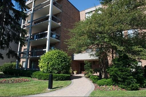 1st image of 1020 N Harlem Ave APT 5E