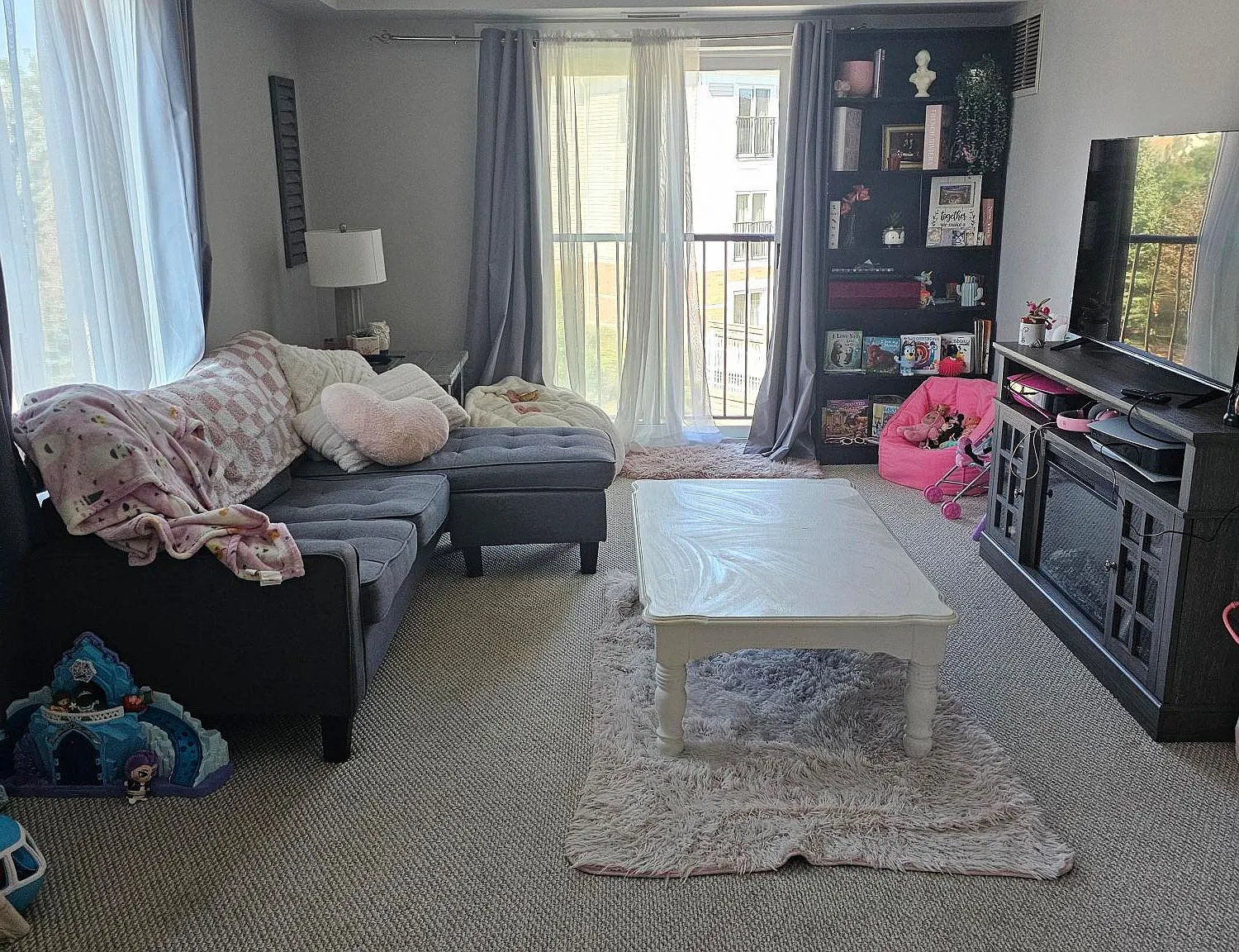 2 bed, $2,400 — Photo 3