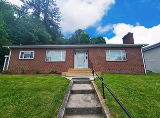511 Tazewell Ave, Bluefield, VA 24605