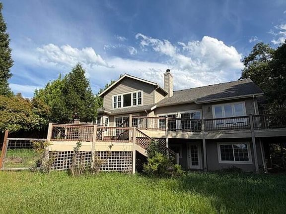 3rd image of 460 Sunshine Cir
