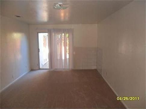 4th image of 7942 Montauban Ave