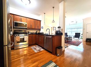 35 Commonwealth Ave APT 204, Newton, MA 02467