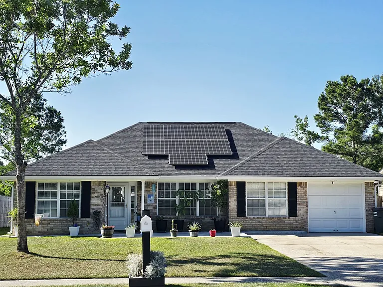128 Berwick Lakes Blvd — Photo 1