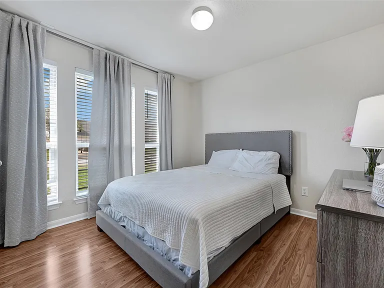 3114 Rendezvous Ct — Photo 4