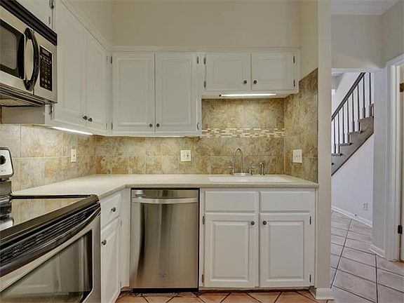 2nd image of 1307 Kinney Ave APT 104
