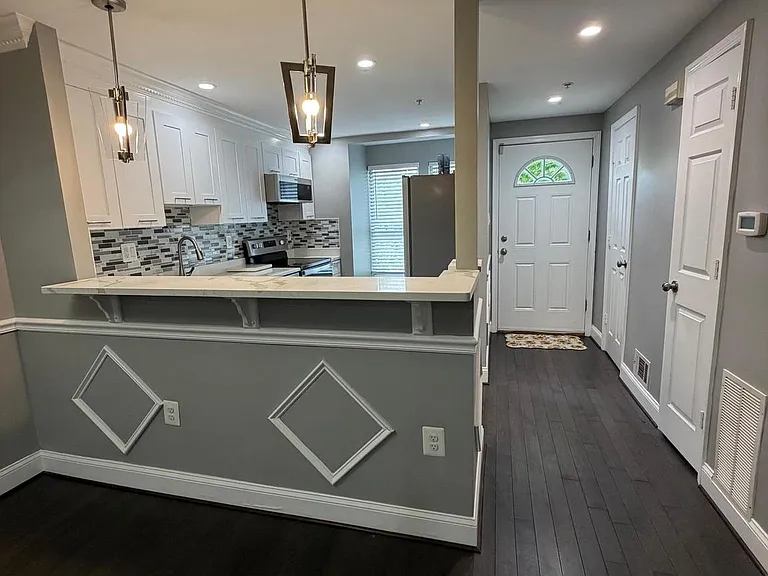 3423 Lindenwood Dr — Photo 17