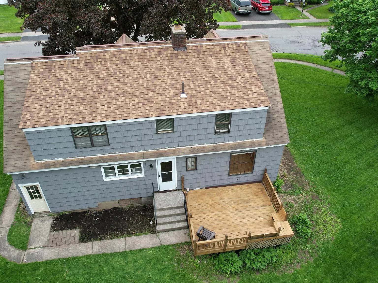 23 Parkway Dr — Photo 3