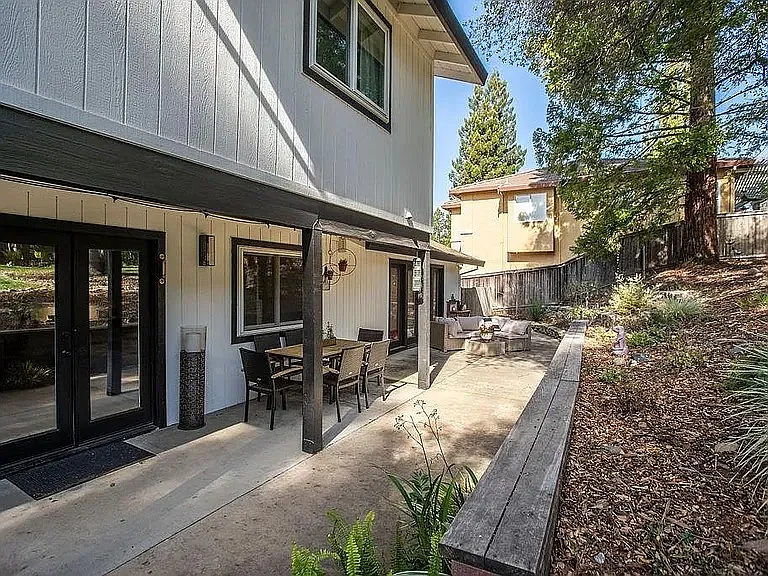 1941 Brook Mar Dr — Photo 32