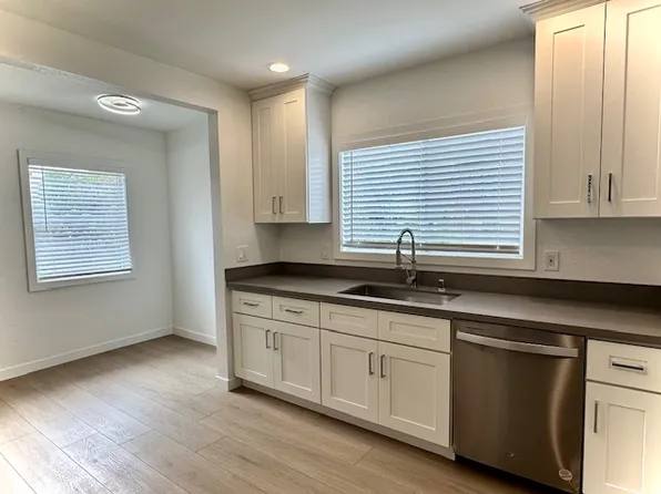 6642 Vineland Ave, North Hollywood, CA 91606