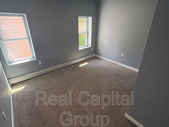 2nd image of 44 Alexander St APT 3