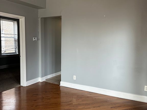 4th image of 1545 S Millard Ave #3
