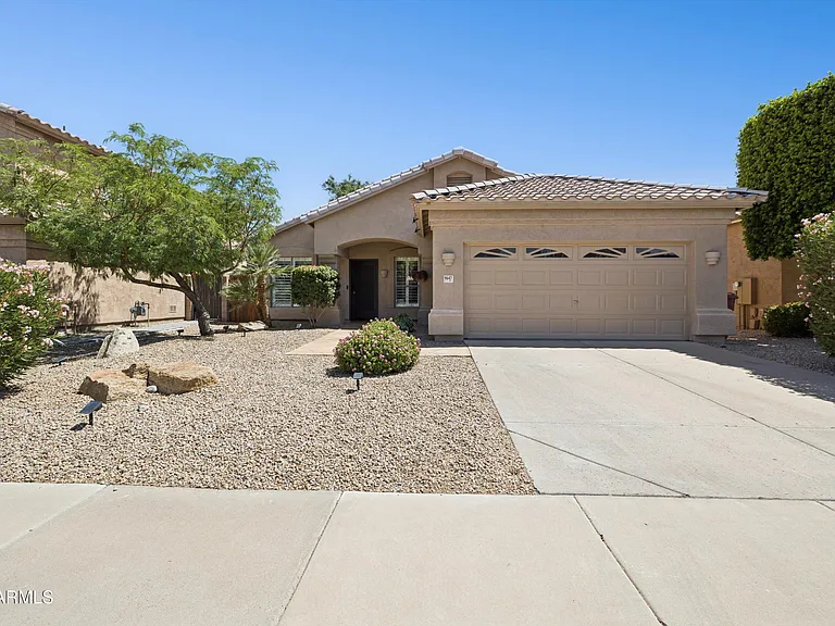 9647 E Ludlow Dr — Photo 1