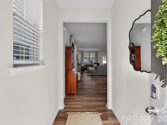 2nd image of 3123 Glenn Hope Way