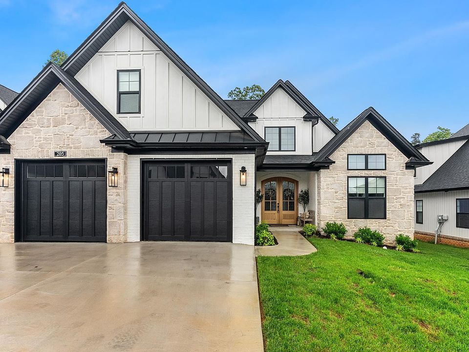 1st image of 205 Bentley Grove Way