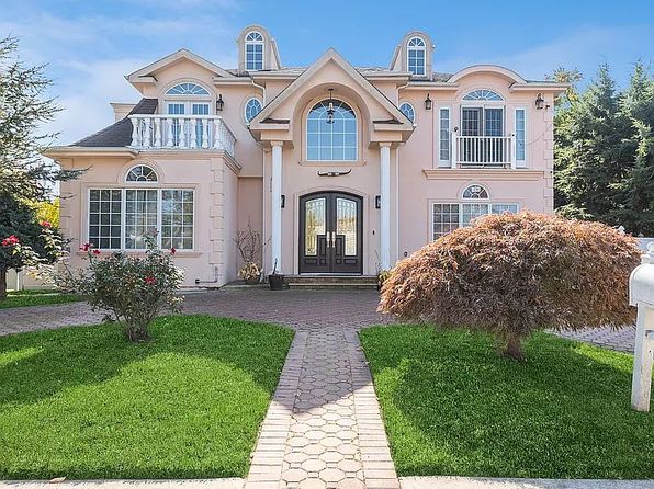 53 Edward Ave