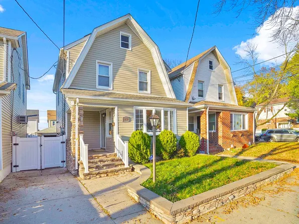 97-29 134th Ave, Ozone Park, NY 11417