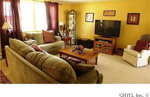 4th image of 8297 Warbler Way