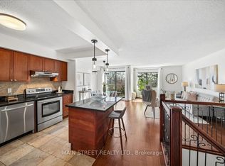 1000 Cedarglen Gate #217, Mississauga, ON
