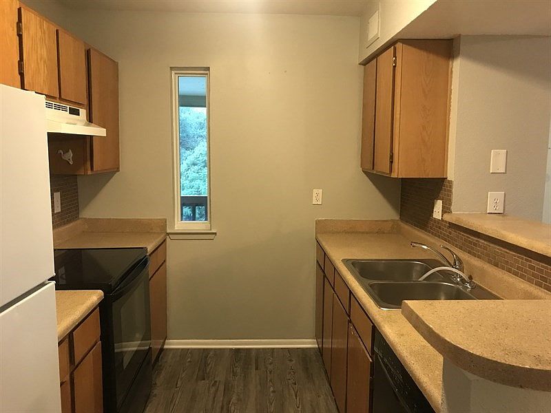 2nd image of 4500 E Oltorf St APT 410