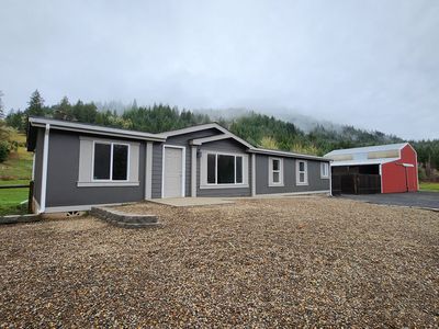 6288 Hayhurst Rd, Yoncalla, OR, 97499