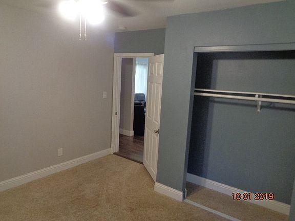 5th image of 3 N College St