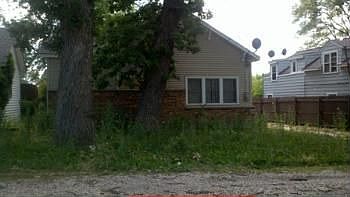 2nd image of 209 Oakdale Ave