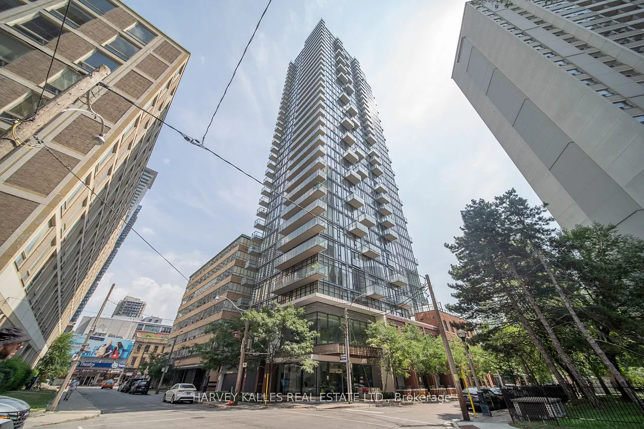 75 Saint Nicholas St — Photo 1