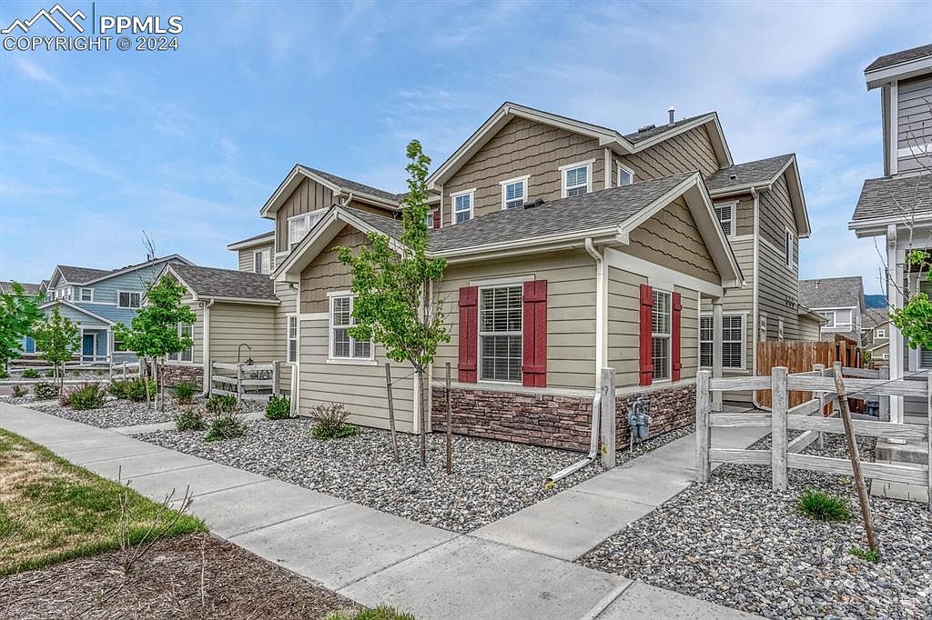 16435 Hay Barn Hts, Monument, CO 80132 | Zillow