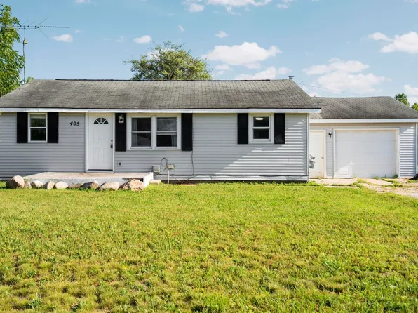 405 Lynn St, Kalkaska, MI 49646