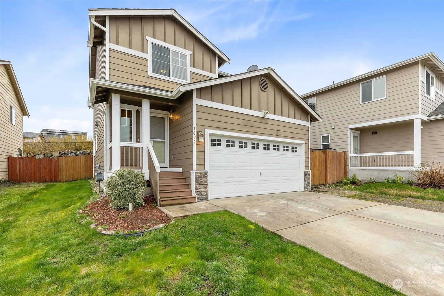 1029 73rd Drive SE photo 1