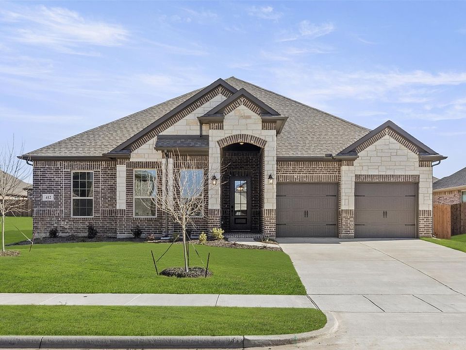 1st image of 412 Lamb Ln