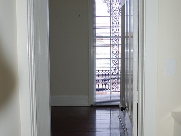 2nd image of 840 Ursulines Ave #4