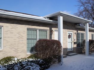 1096 Chovan Dr, Joliet, IL 60435