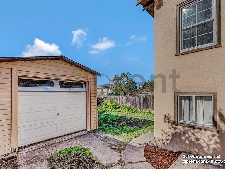 1012 Ventura Ave — Photo 20