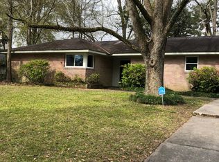 1241 Meadow Lea Dr, Baton Rouge, LA 70808