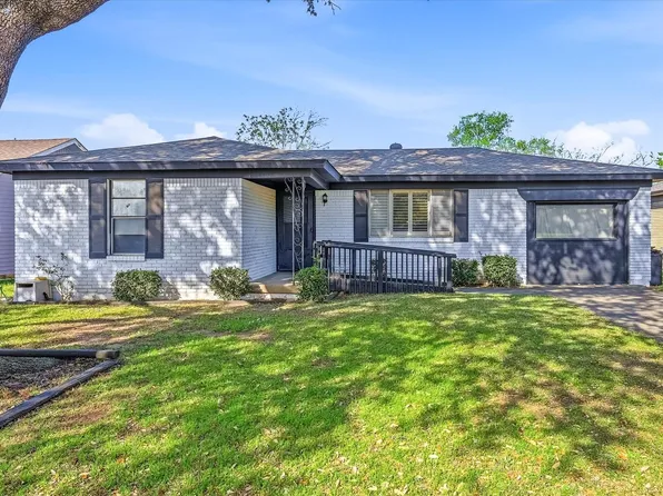 445 Michael Blvd, Hurst, TX 76053