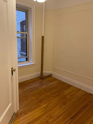 Rented by K & O Realty Associates Inc. | media 26