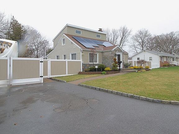 2nd image of 57 Gleeland St