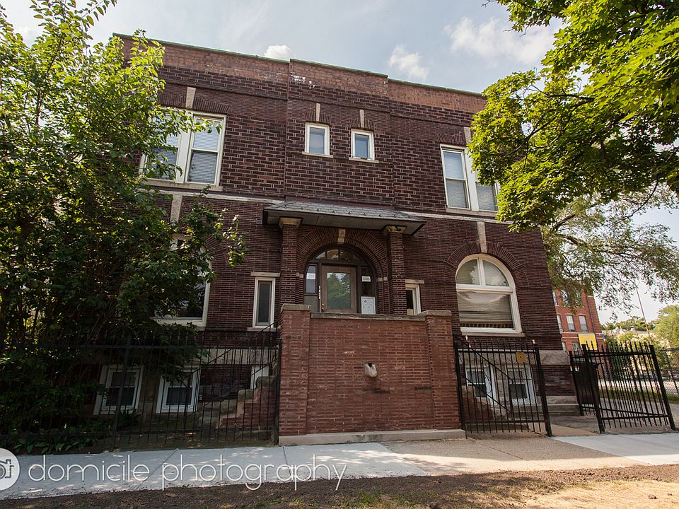 1st image of 1533 W Leland Ave #1E