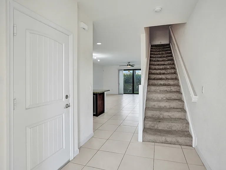 4234 N Dixie Hwy #122 — Photo 15