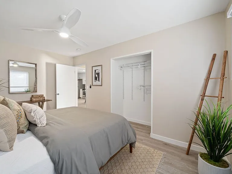 240 Spring Street — Photo 14